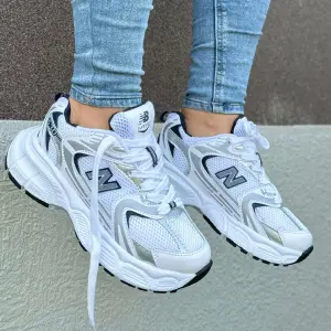 NEW BALANCE 530