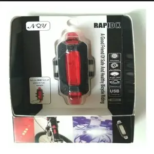 Luz recargable para bicicleta