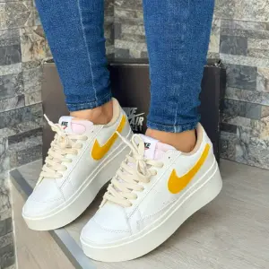 Tenis De Dama Blazer Nike