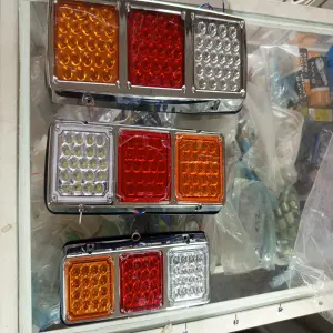 STOP LED TRIPLE CUADRADO GRANDE