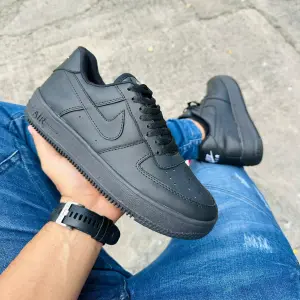NIKE FOR ONE