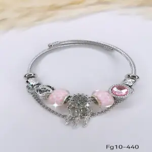 PANDORA PLATEADA ENCANTO