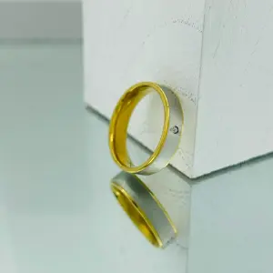 ANILLO DORADO CON PLATEADO