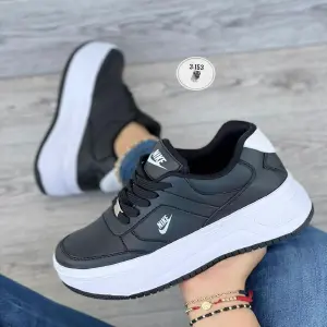 Nike suela Alta Para Dama Negro Bh
