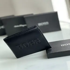 BILLETERA DE HOMBRE BOSS 1.1