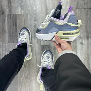 NIKE FURIOSA DAMA Y NIÑO