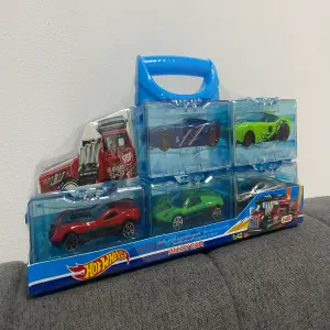 Set Contenedor carros Hot Wheels x5
