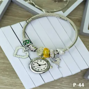 RELOJ PULSERA PLATEADO AMARILLO CORAZON