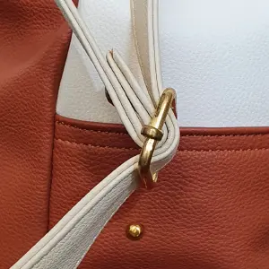 Bolso Cuero Mujer
