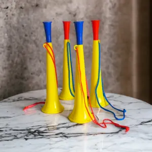 COMBO VUVUZELA 4 UNIDADES
