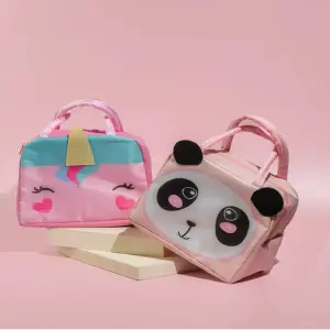 Lonchera unicornio y oso panda