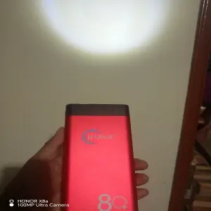 Power bank Harvic 20000 mili amperios