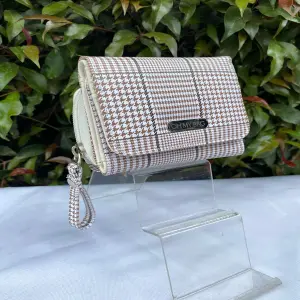 Billetera Ref. 13