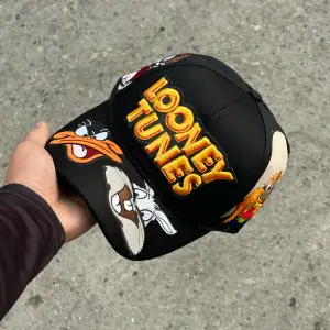 Gorra looney tunes importada 1.1
