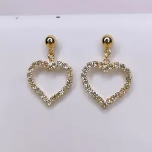 ARETA DORADA CORAZON PQÑO
