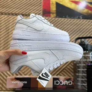 NIKE FORCE ONE