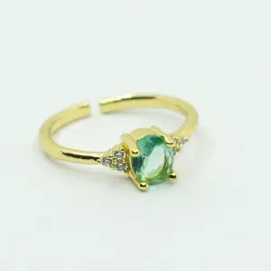 ANILLO DORADO ZIRCON VERDE CLARO