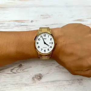 Reloj Qyq Analogo Hombre A482j004y