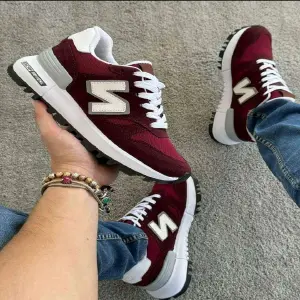 M02