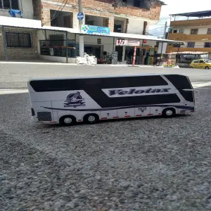 Bus Velotax: Experimenta la Libertad en Dos Ruedas - bus velotax
