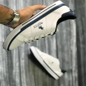 RF:BA1070