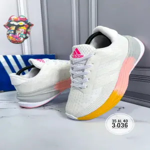 ADIDAS SUPERNOVA