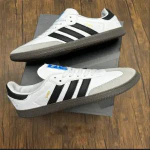 Adidas Samba