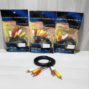 CABLE salida de  audio y video x3
