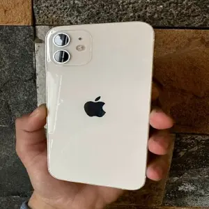 IPHONE 11 DE 128 GB