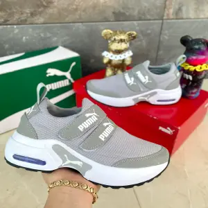 PUMA CIERRE MAGICO