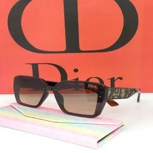 GAFAS DE MUJER DIOR R2