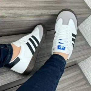ADIDAS SAMBA REPOSICIÓN