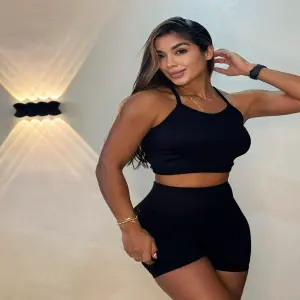 Conjunto americano short + top straple