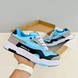 ADIDAS CLASICO