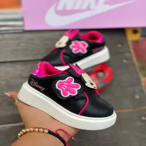 Tenis Minnie Disney
