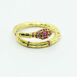 ANILLO DORADO SERPIENTE DIAMANTE ROSA