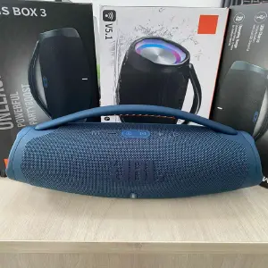 PARLANTE JBL BOMBOX