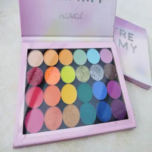 Paleta de Sombras HUDAMOJI DREAMY