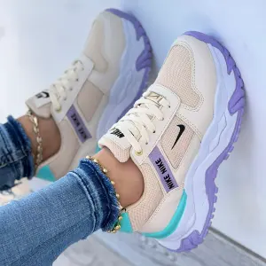 Nike Letras Dama