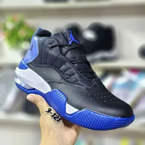 ZAPATO TENIS JORDAN LOYAL |81