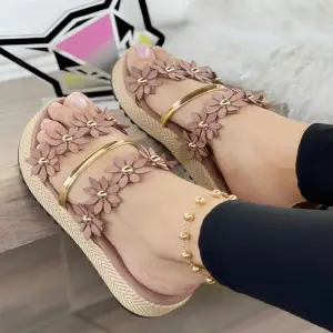 SANDALIA DE FLORES