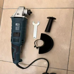 Pulitora Tipo Bosch 220V: Potencia y Precisión en tus Manos - pulitora tipo bosch 220v