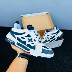 DEPORTIVO LOUIS VUITTON