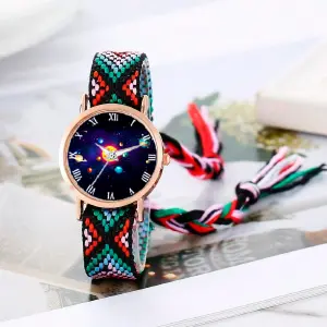 Reloj Sistema Solar Dorado Tejido Artesa