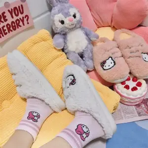 Pantuflas Hello Kitty Antideslizante