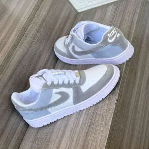 FORCE ONE BLANCO GRIS CARNAZA ADULTO