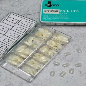 Uñas Press On Square Transparente x500