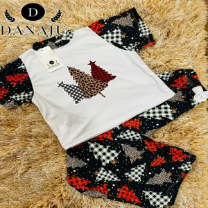 PIJAMA NAVIDEÑA: La comodidad y el espíritu navideño en una sola prenda - PIJAMA NAVIDEÑA
