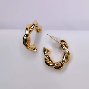 ARETA DORADA CURVAS