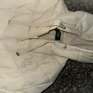 CHAQUETA CREMA RALPH LAUREN